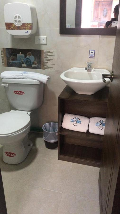 Hotel La Cumbre Baños Екстериор снимка